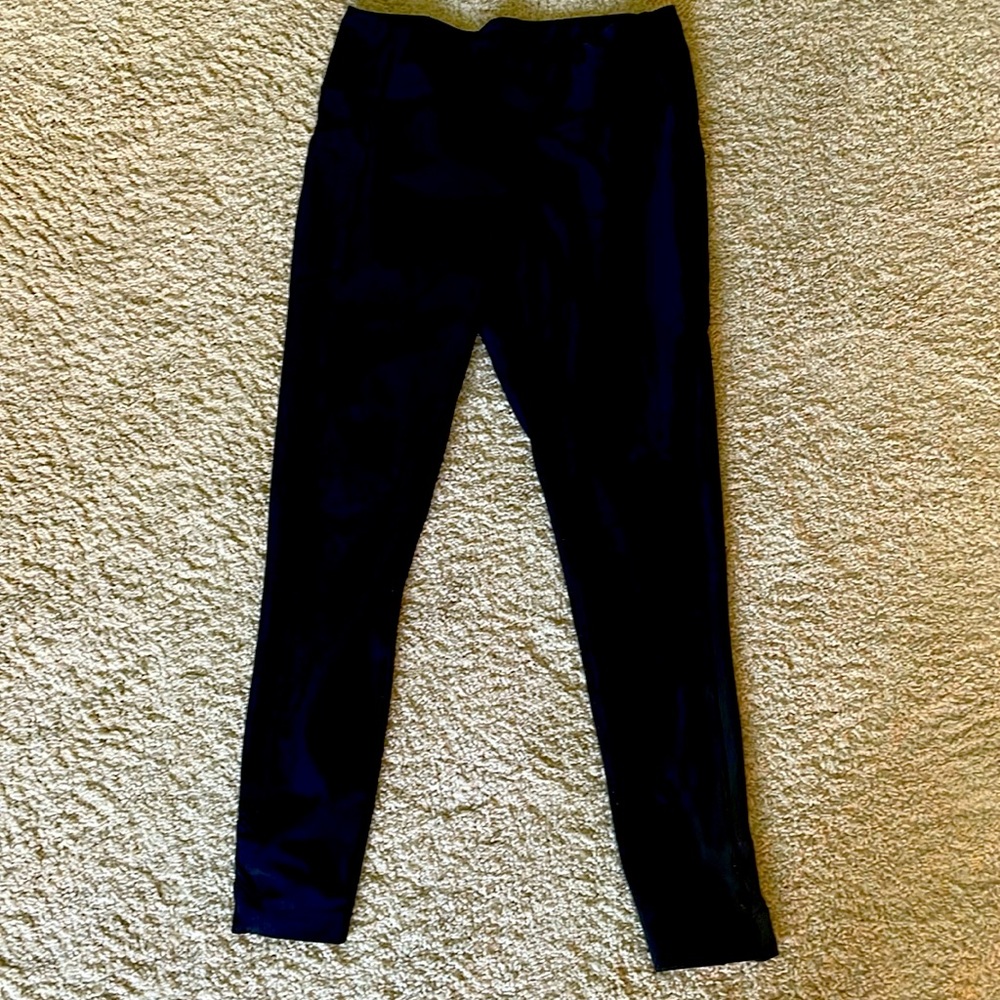 Black leggings